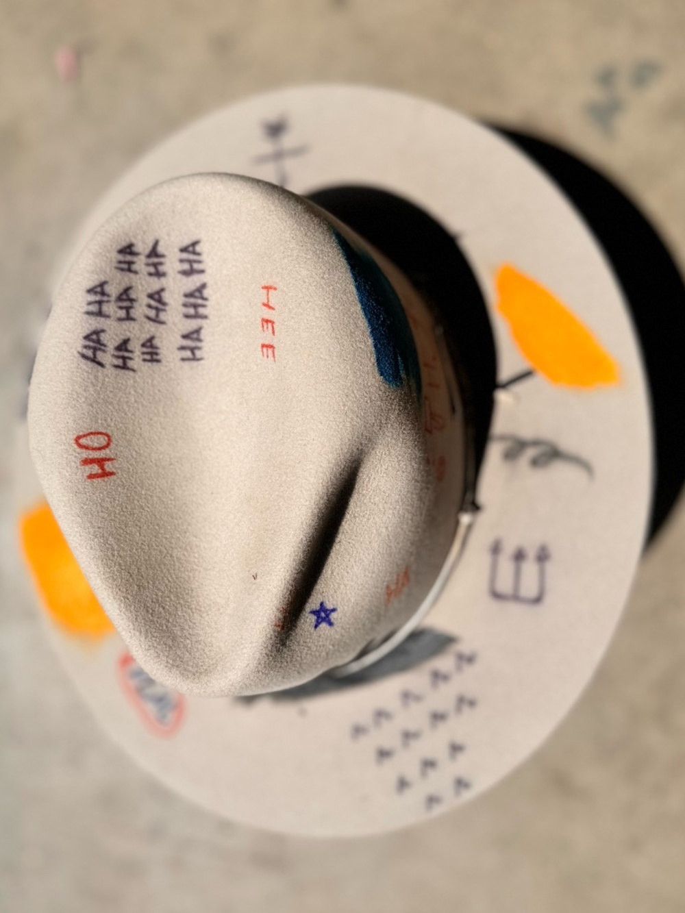Meshika Basquiat Inspired Hat - Rabbit Felt - Picture 4 of 6